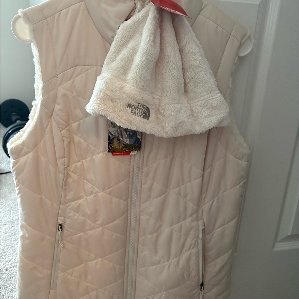 The North Face Off-White Quilted Vest
